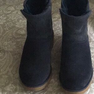 UGG Women's Dark Blue Winter Boots